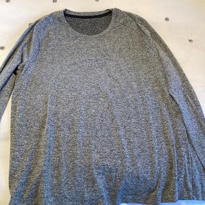 Lululemon long sleeve mens shirt. Worn once. XL